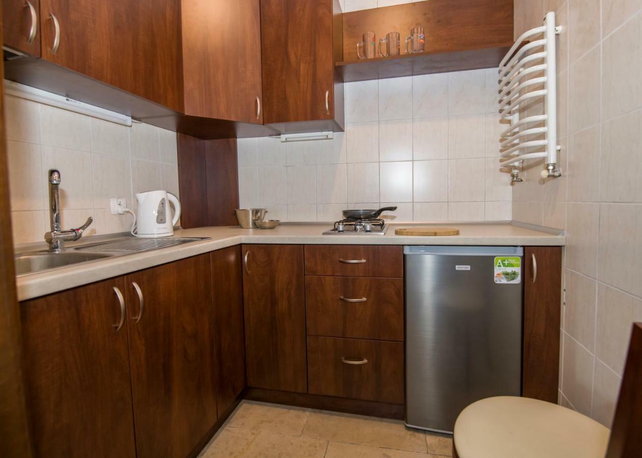 Apartamenty Na Warszawskiej Sieradz Esterno foto