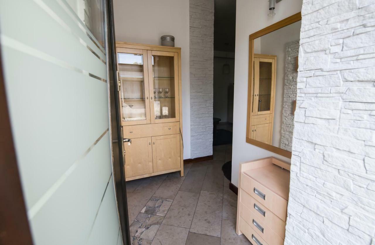 Apartamenty Na Warszawskiej Sieradz Esterno foto